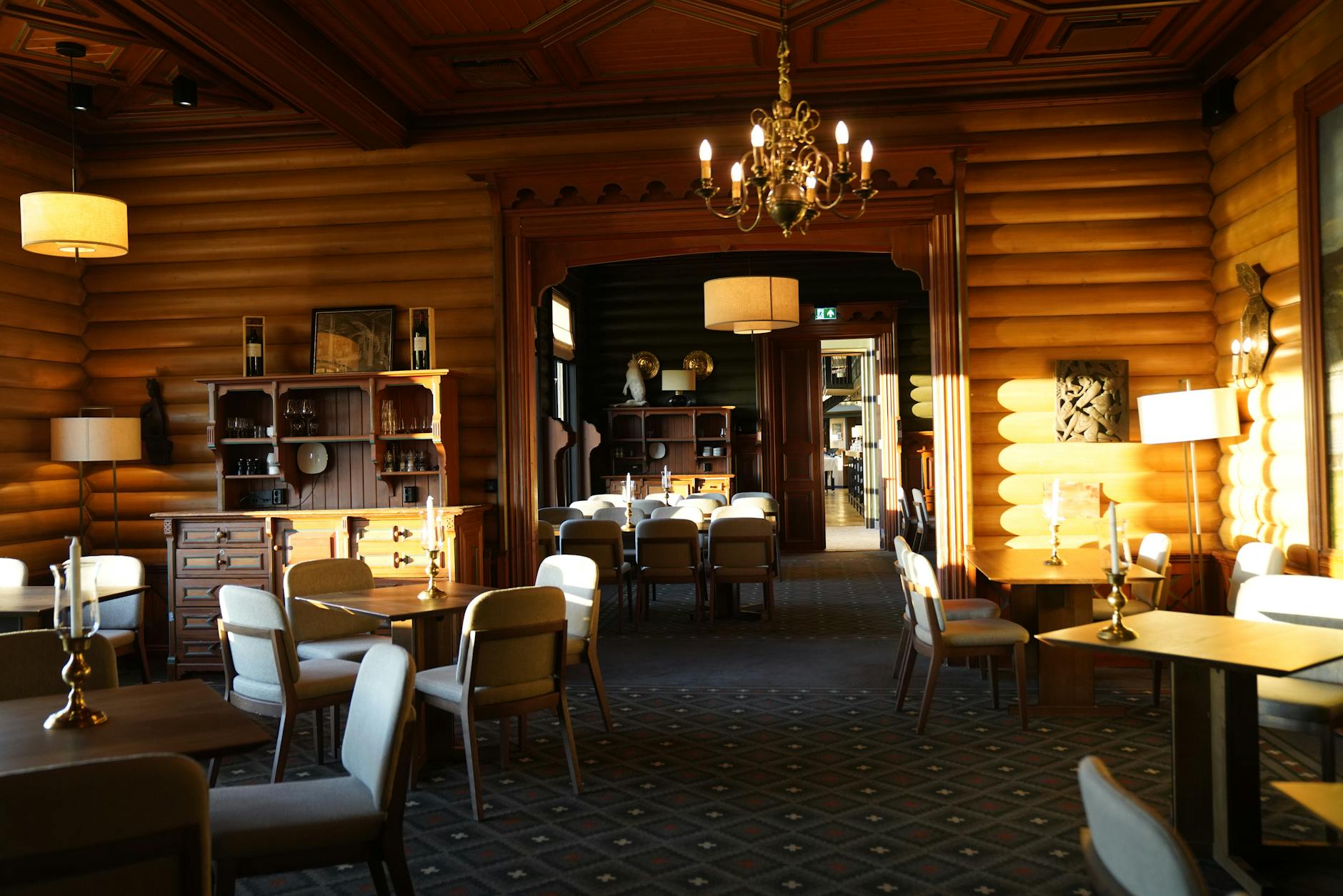 Unser Gastgarten im Sommer